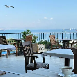 Oda ve Kahvaltı Queen Seagull Boutique İstanbul